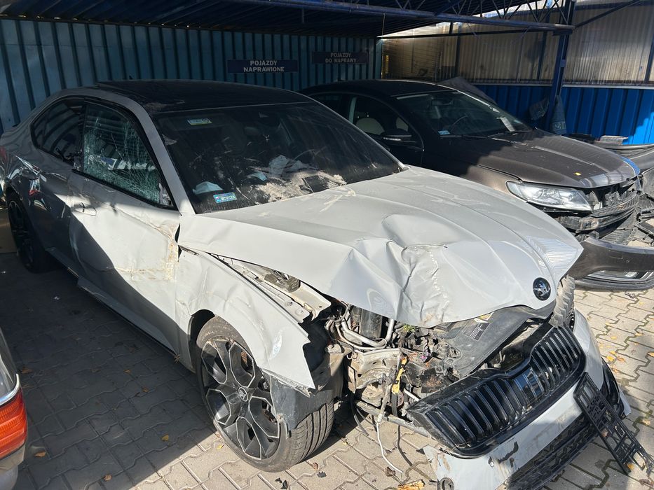 Skoda Superb sportline 2.0 tdi 4x4