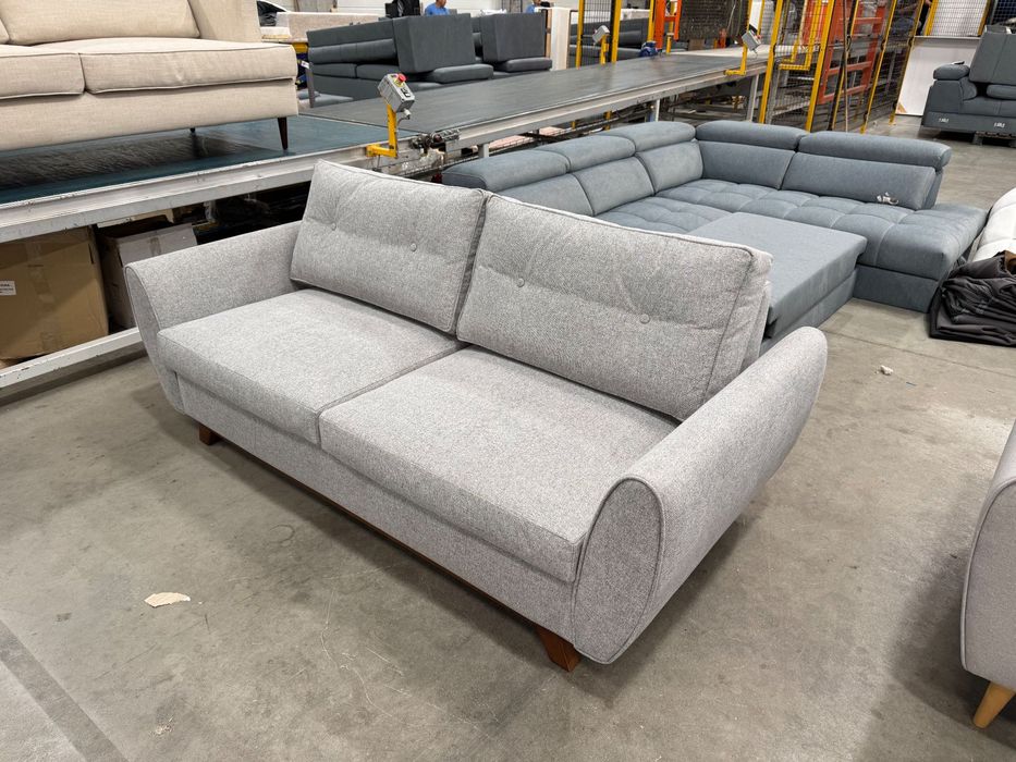 kanapa powystawowa Szara