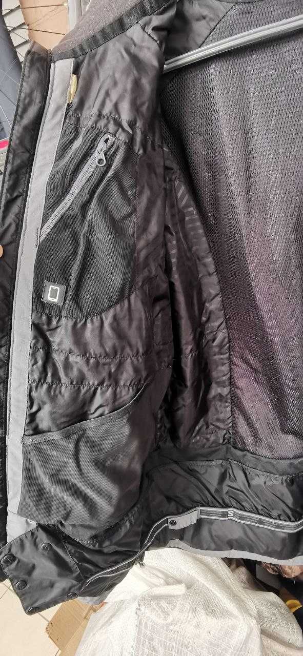 гірськолижна куртка SALOMON стрейч тканина  Л розмір