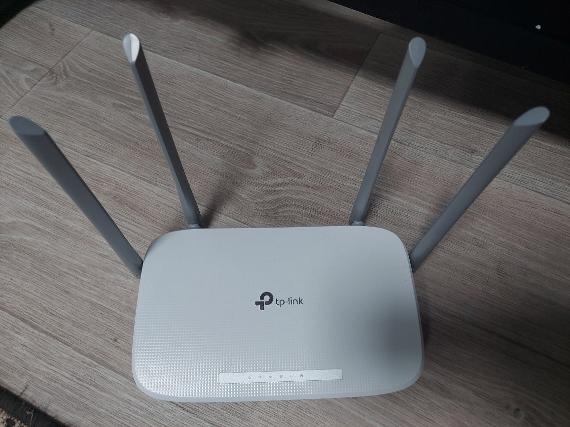 Продам TP-link EC1200-G5 Wireless