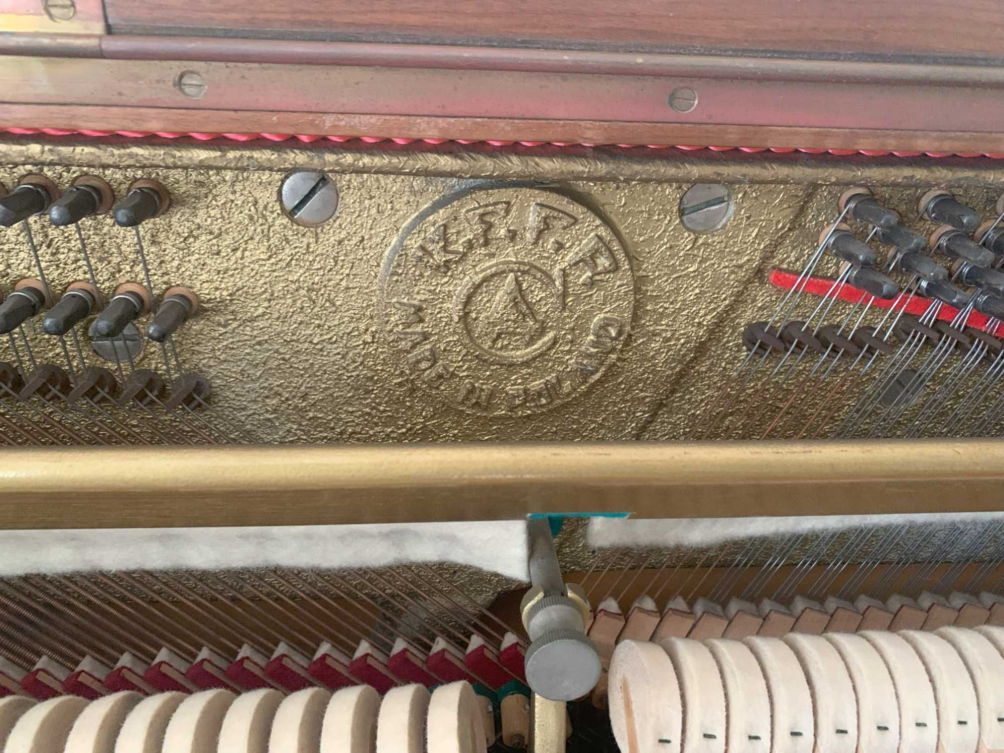 Pianino Calisia. Płyta metalowa. Początek lat 70-tych. Stan b. dobry