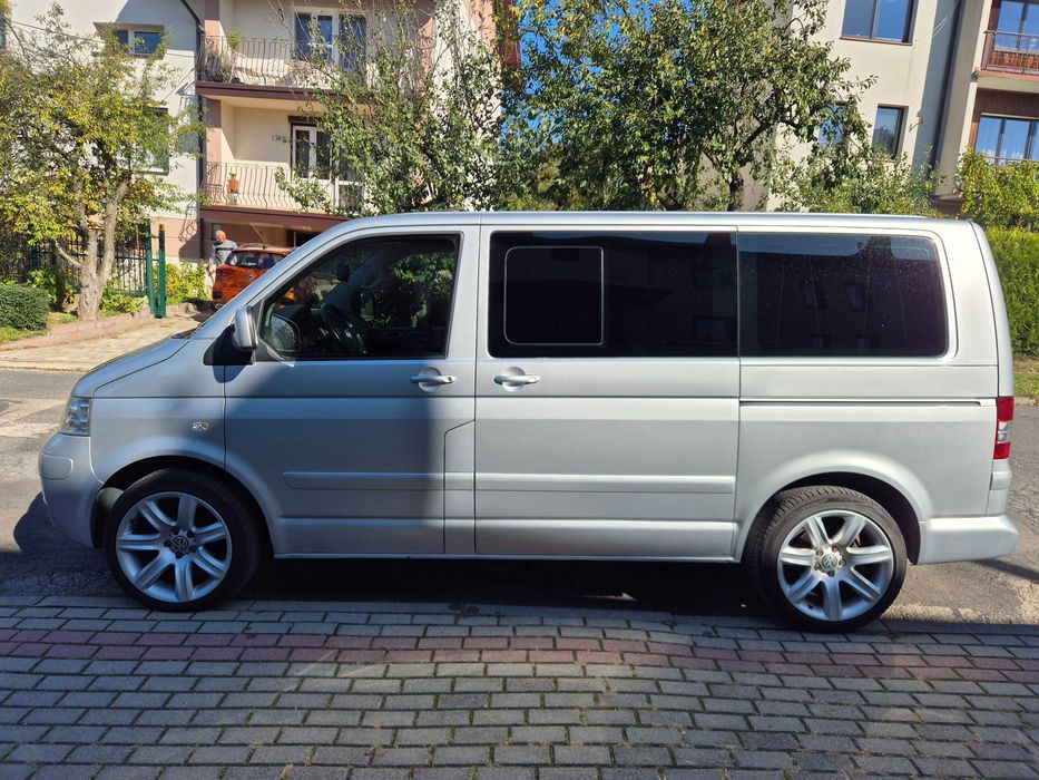 Volkswagen Multivan T5 2.5 TDI Tiptronic