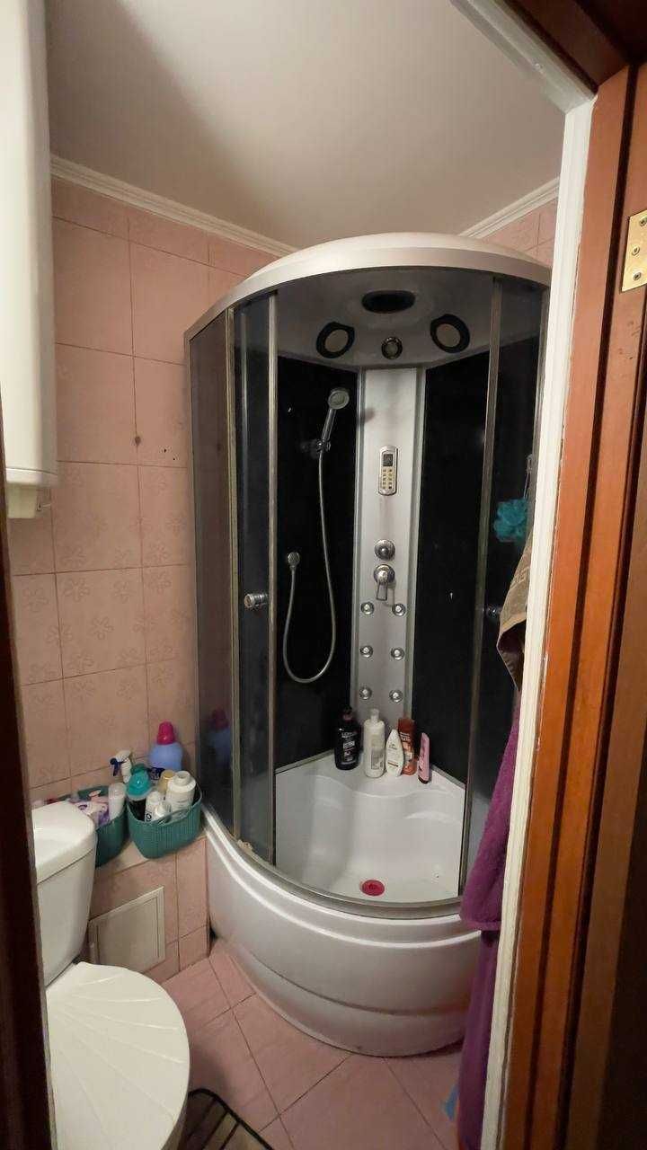 продам 1 комн на Крымской с ремонтом  22 500 у.е
