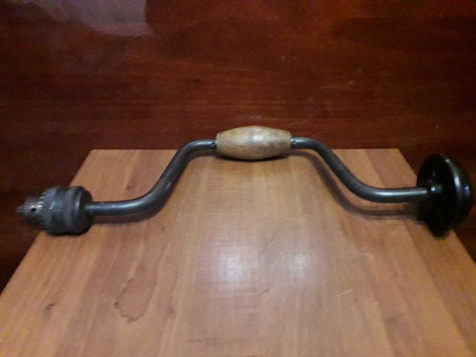 Руч інструмент, коловорот, газовий ключ, висок, металополімерний трос.