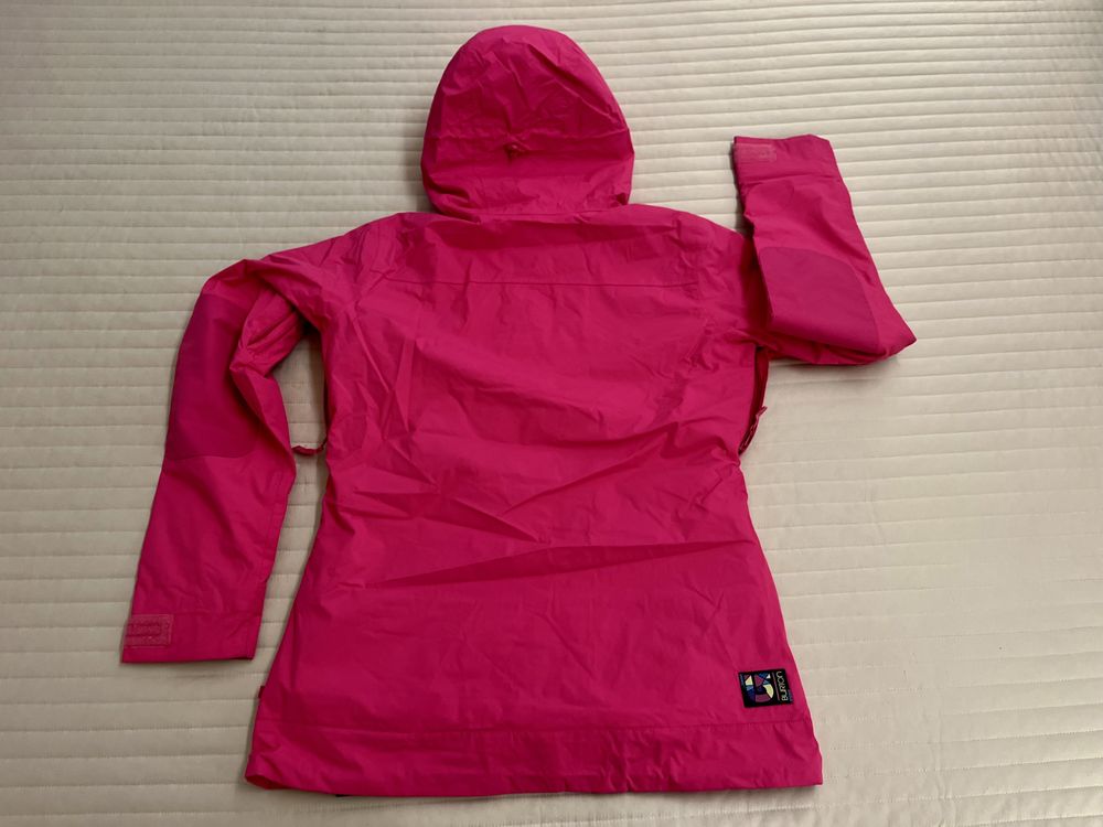 Burton ski/snowboard technical jacket, size S