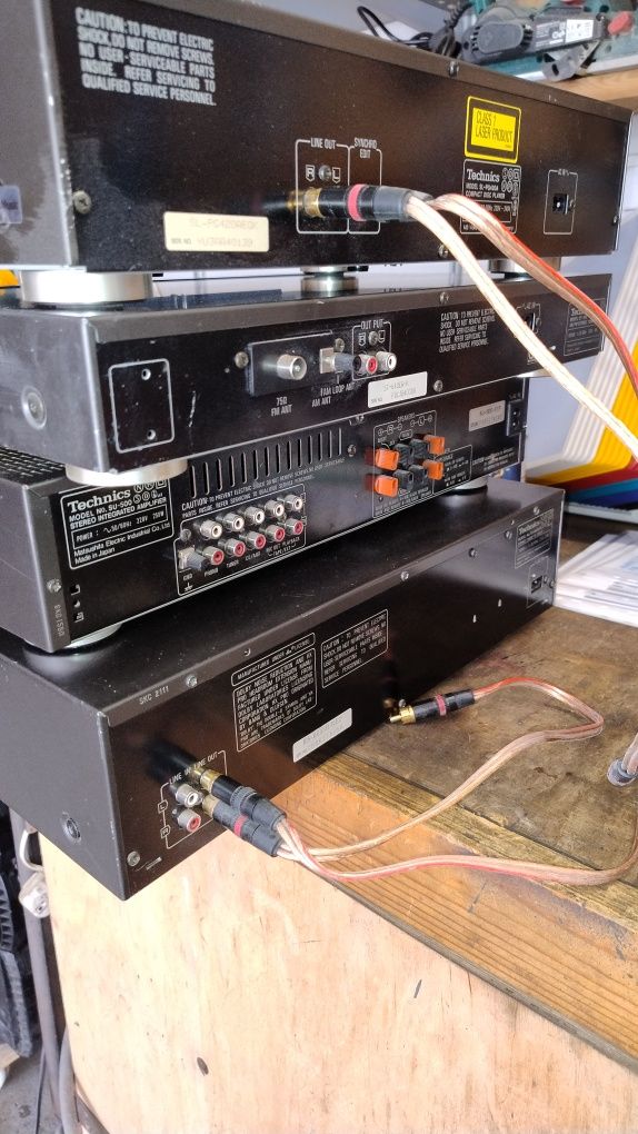 Zestaw Technics (wzmacniacz, CD ,tuner, kaseta)