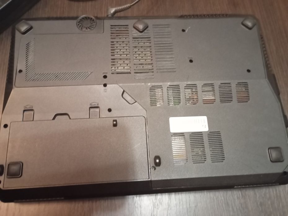 MS-16F2  MSI GT 638R