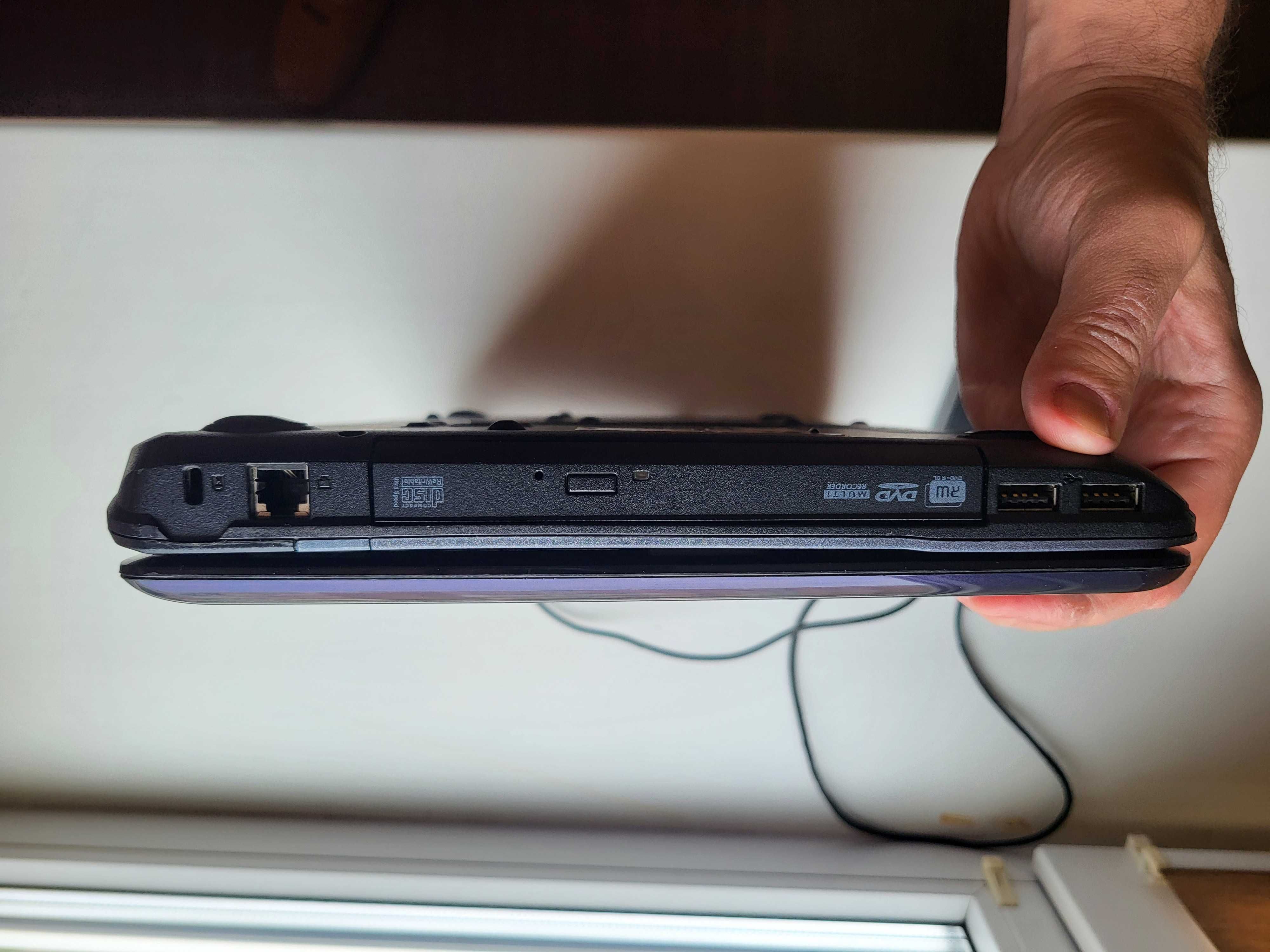 Ноутбук, гарантія, відмінний Acer Aspire 5738Z