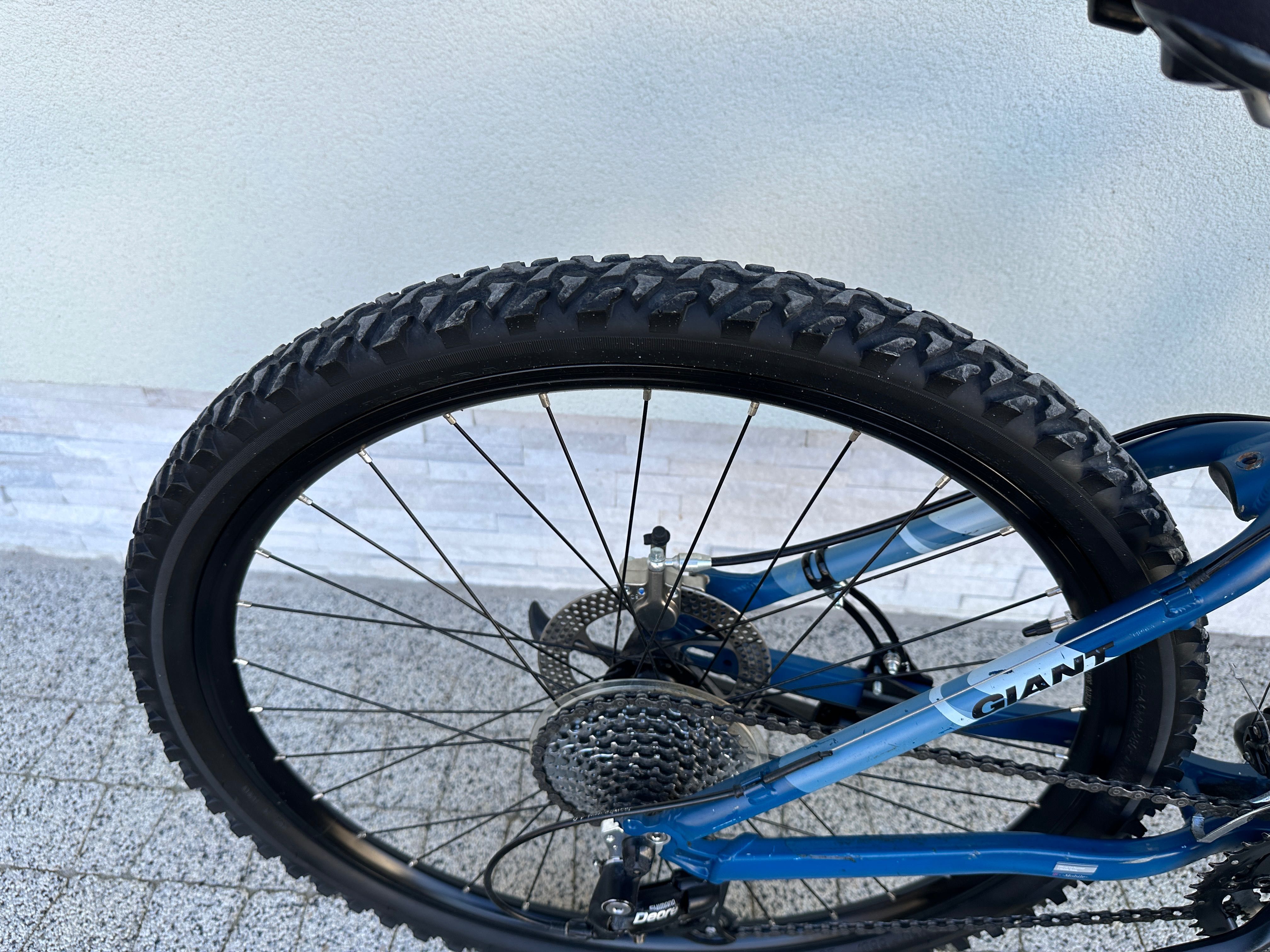 Rower GIANT - Mtb, koła 26, Deore, hamulce hydrauliczne, rama XS