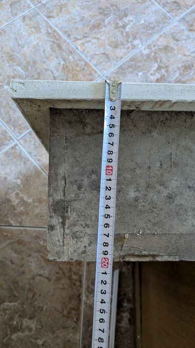 Móvel de parede com prateleiras