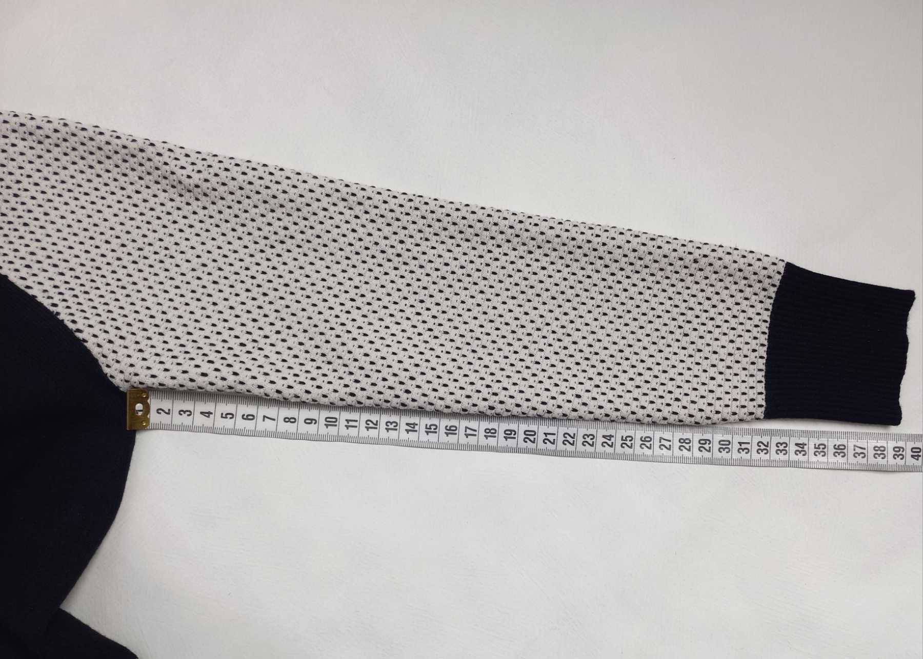 Кофтинка від Karen Millen