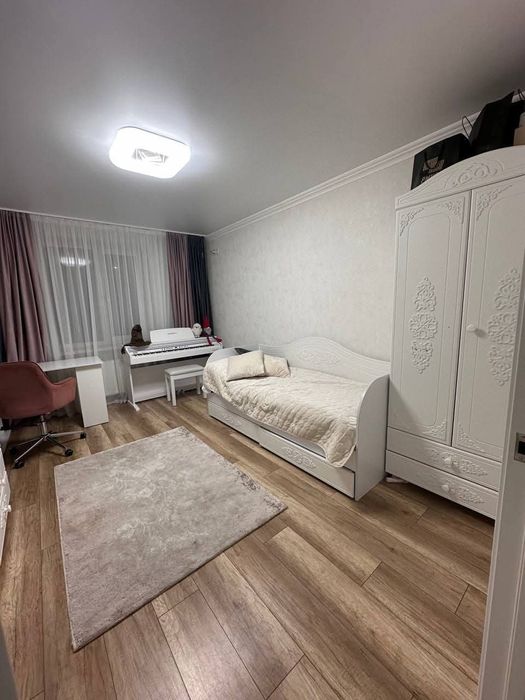 Продаж 3-кімн в НОВОБУДОВІ з ремонтом, меблі і техніка
