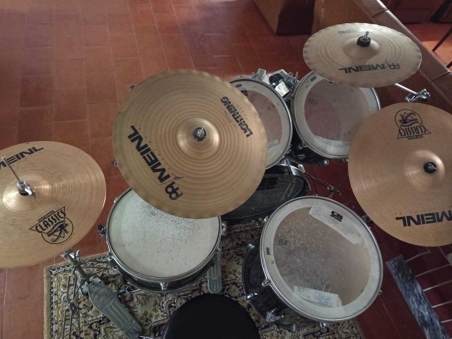 Bateria acústica