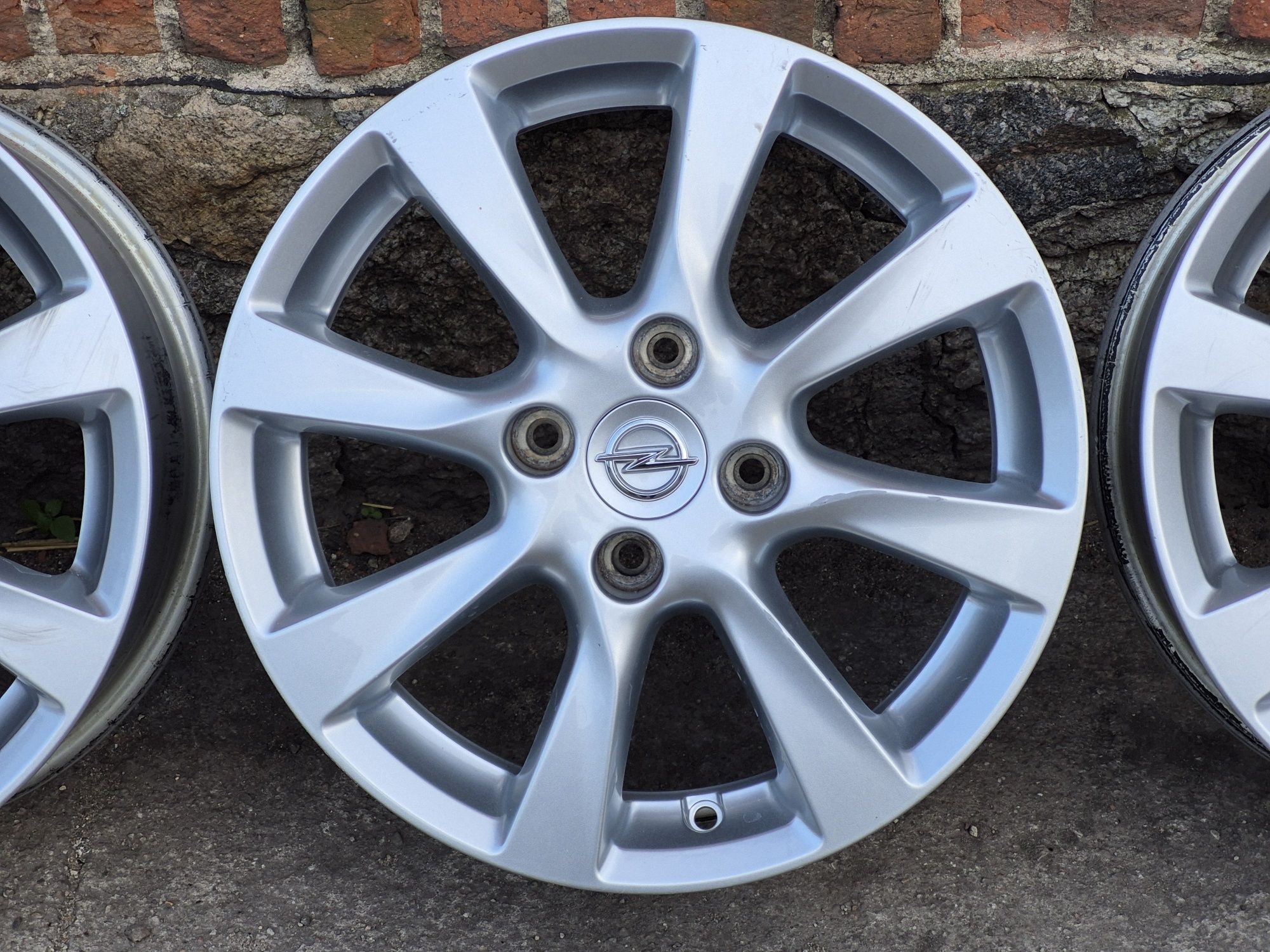 Alufelgi 16" Opel Corsa F (od 2019r) 4x108 oryginalne +Gratis