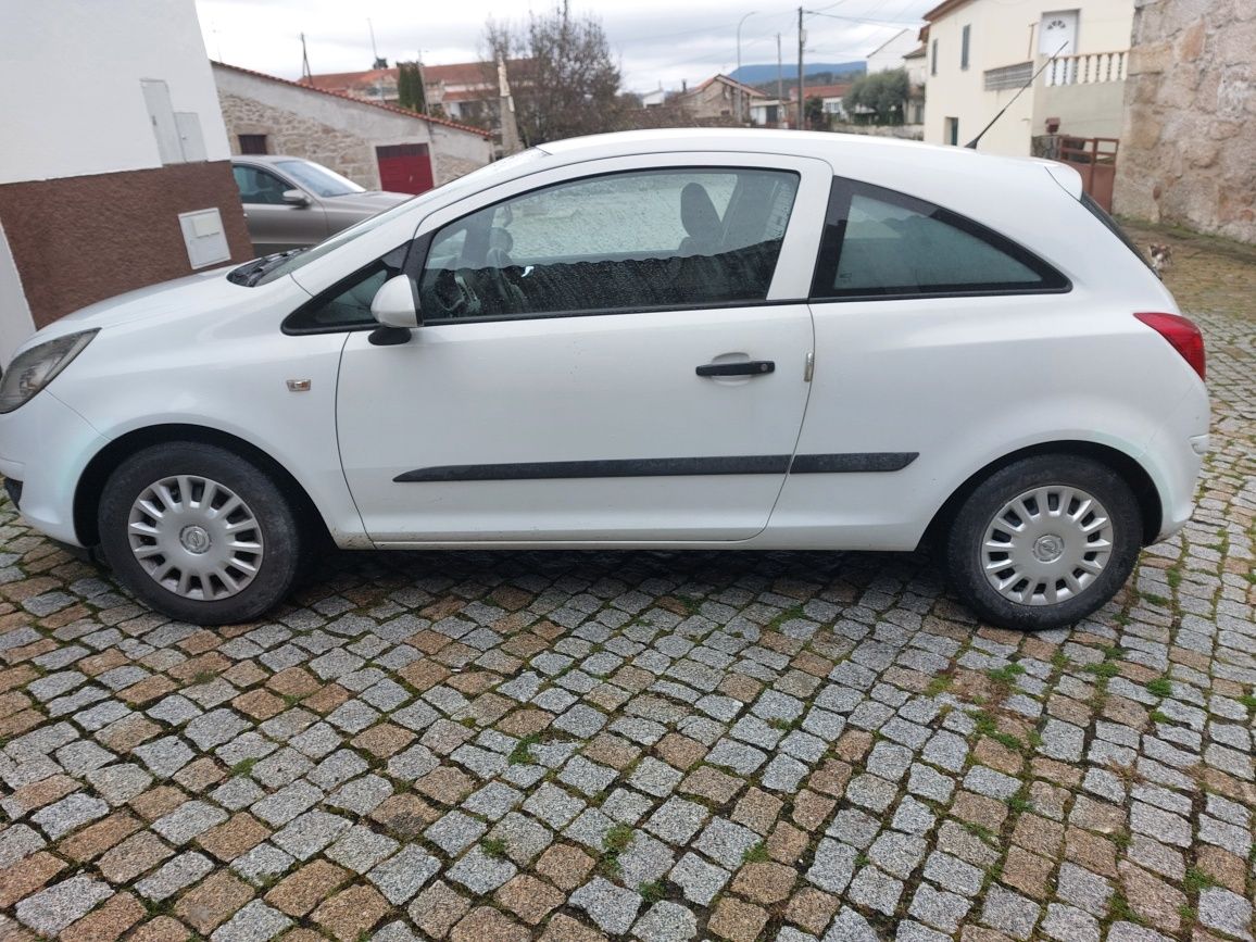 Opel corsa comercial