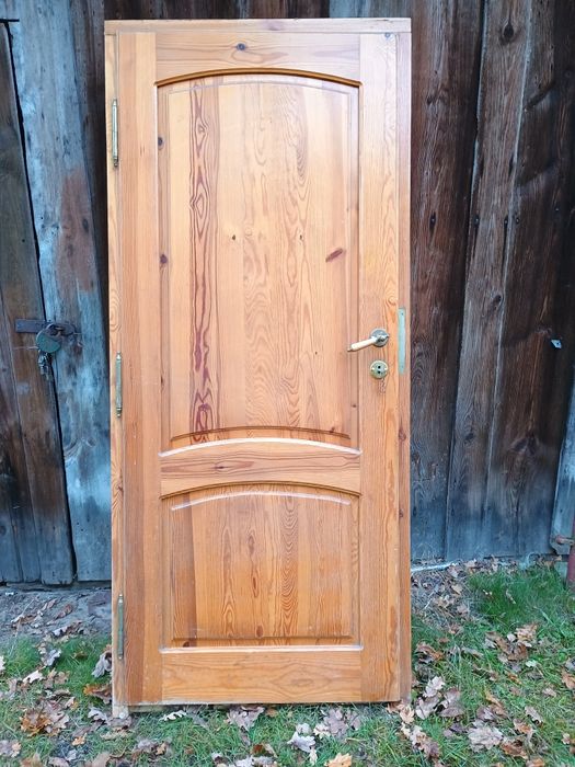 Sprzedam Drewniane drzwi