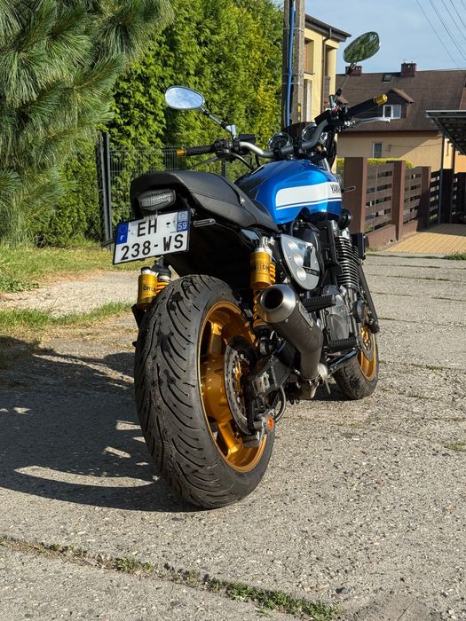Yamaha XJR 1300 Cafe Racer