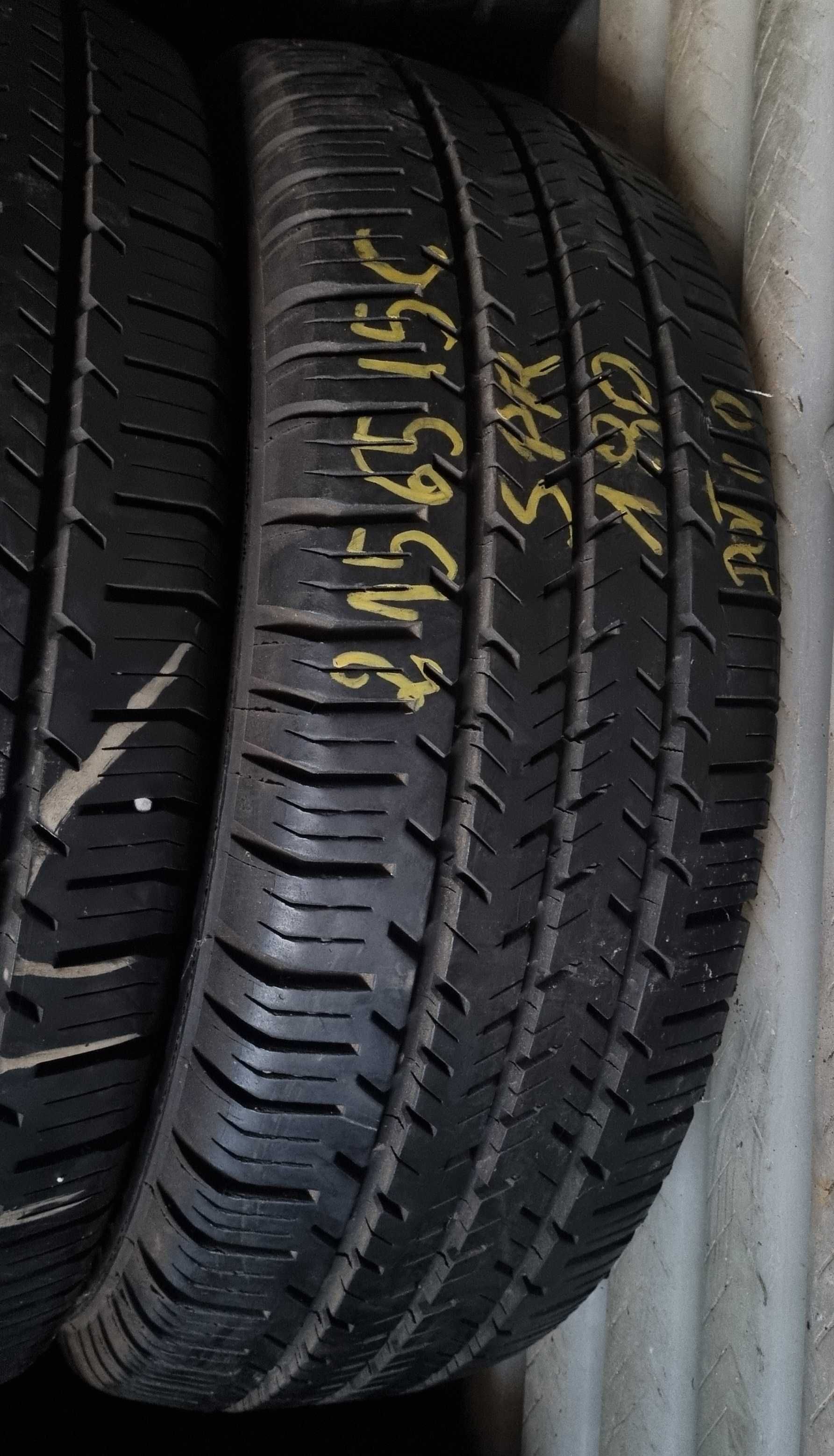 215/65R15C Michelin Agilis 51 Lato