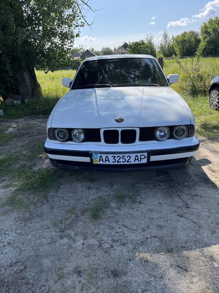 Продам БМВ e34 1988
