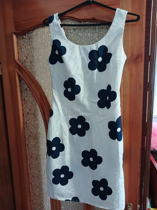 Продам плаття дешево