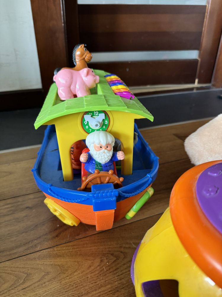 Super zabawki!! Fisher price Miś, garnuszek i arka Noego
