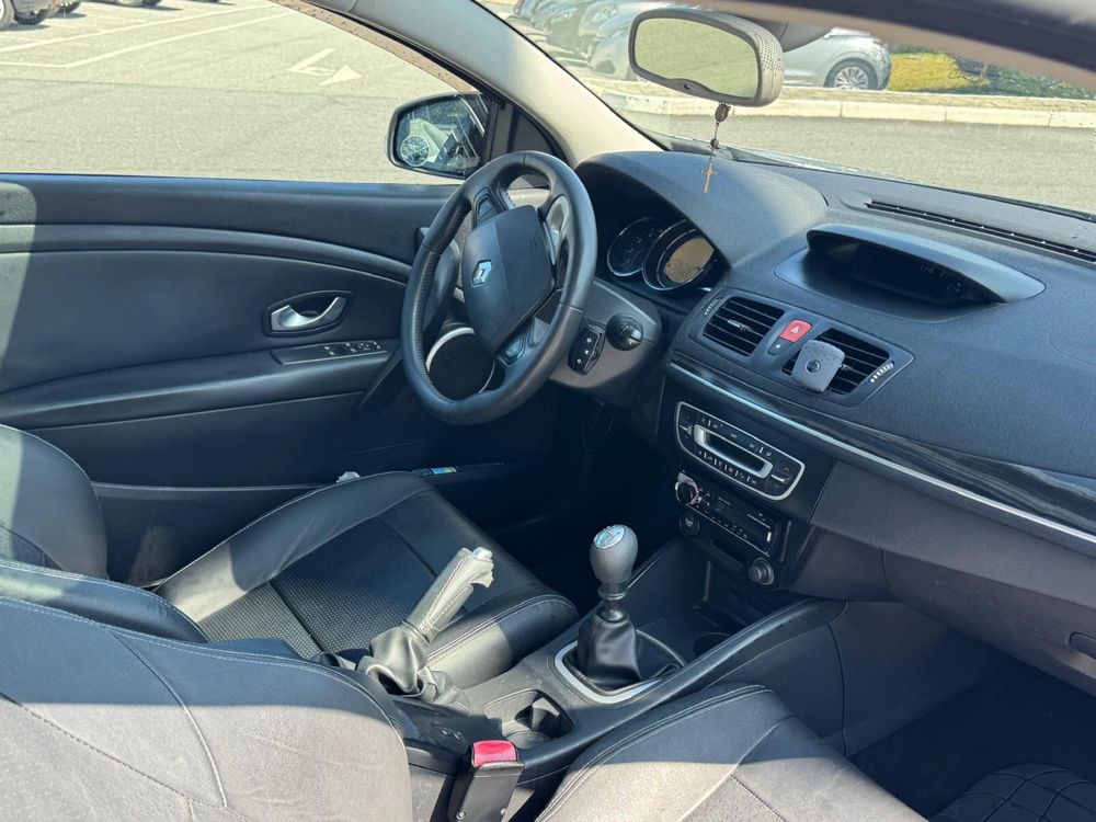 Renault megane  coupe
