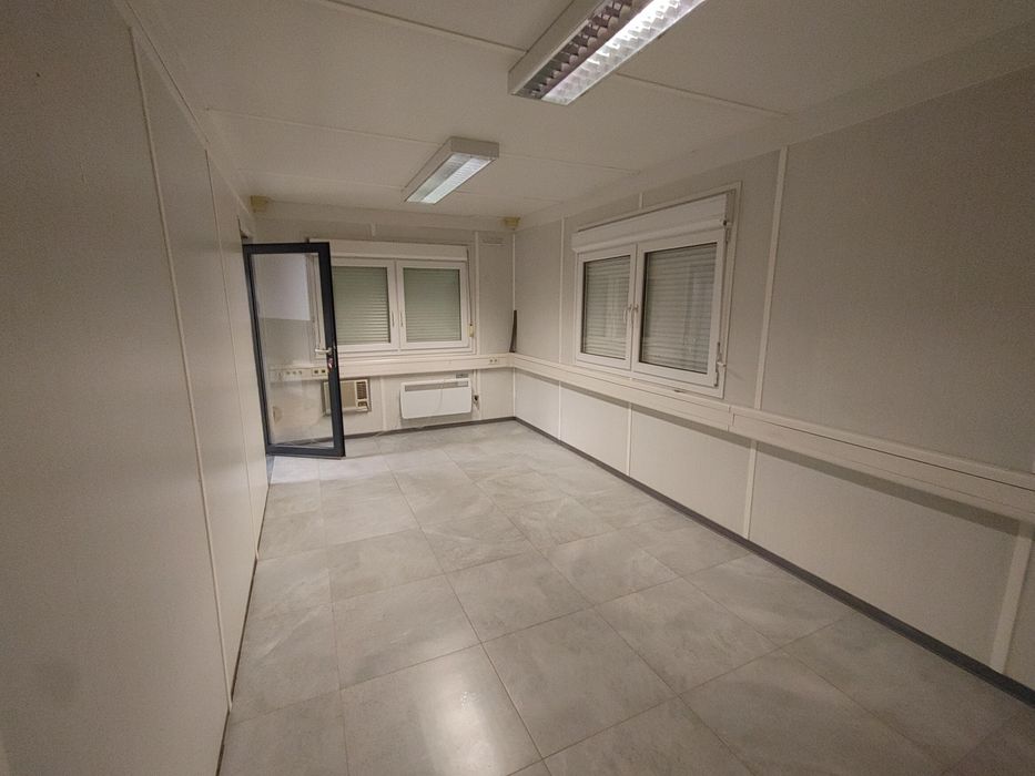 Hala magazynowo-biurowa - Ligota (k. Trzebnicy)