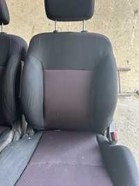 Fotele Honda Civic VII