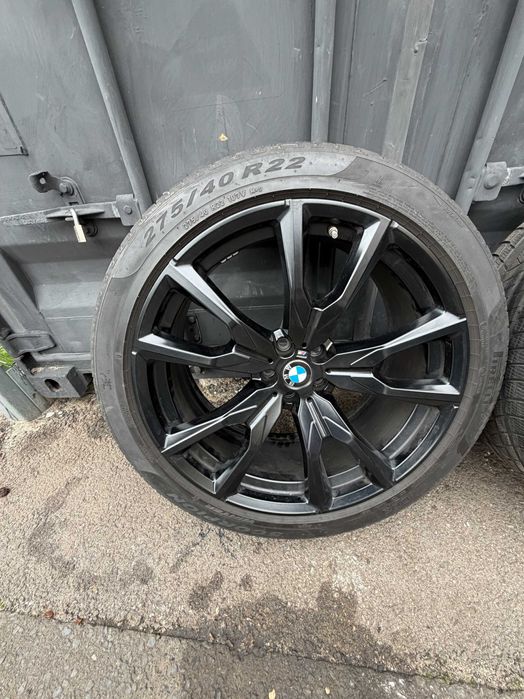 Koła zimowe BMW X7 M V Spoke 755M opony zimowe Pirelli Scorpion Winter