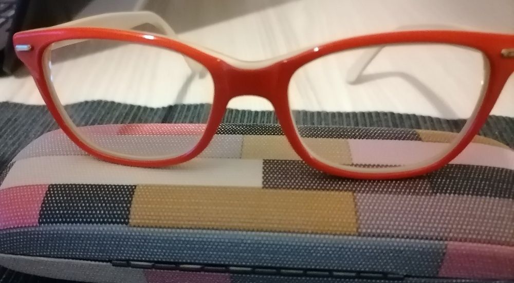 Okulary korekcyjne dziecięce Binokl plusy ( P- 0,75 L -1,00) śliczne