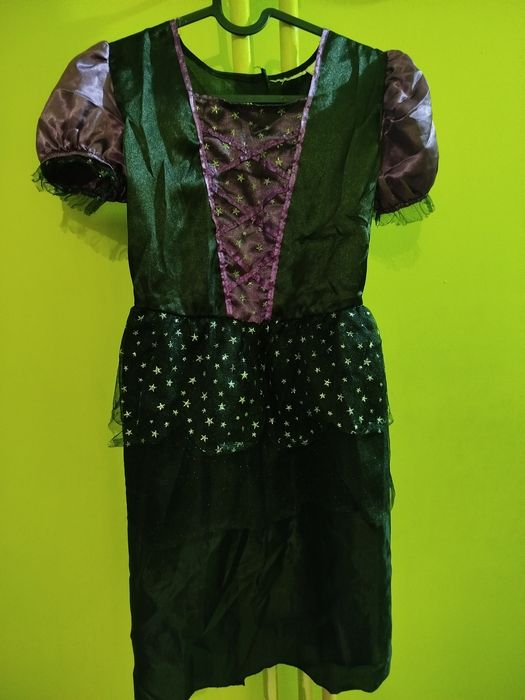 Strój czarownicy 140