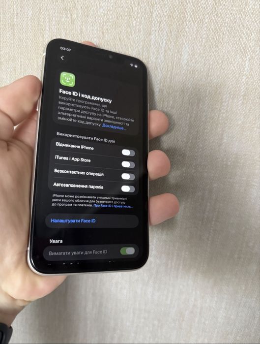 Продам 11 айфон на 128