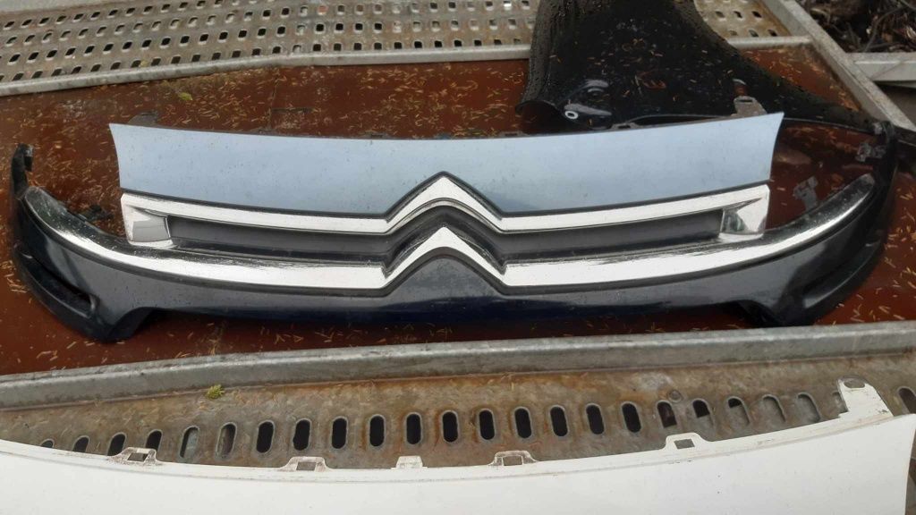 Sprzedam grill do Citroena Berlingo