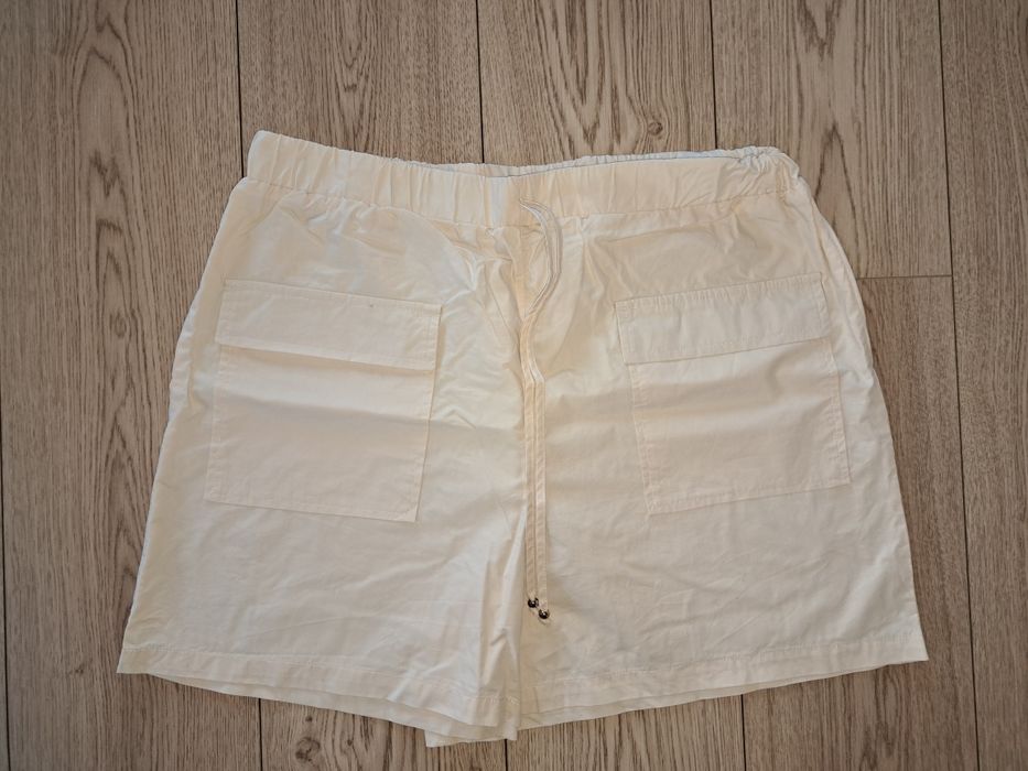 Szorty Sinsay r.  XL