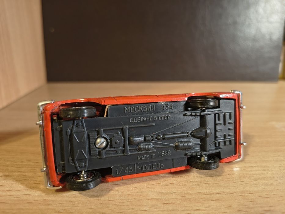 Model Moskwicz 434, skala 1:43, ZSRR, CCCP, Saratow