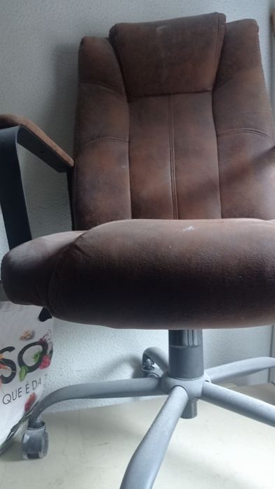 Cadeira Escritório em pele Castanha