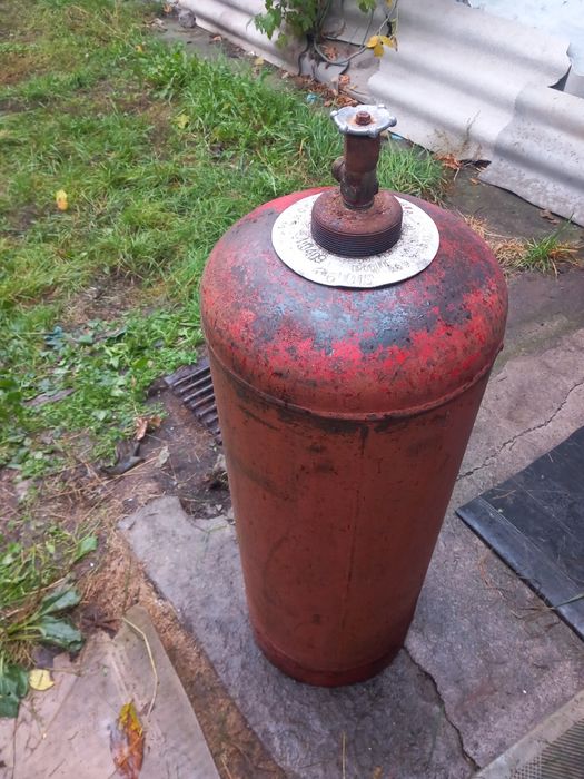 Продам балон газовий
