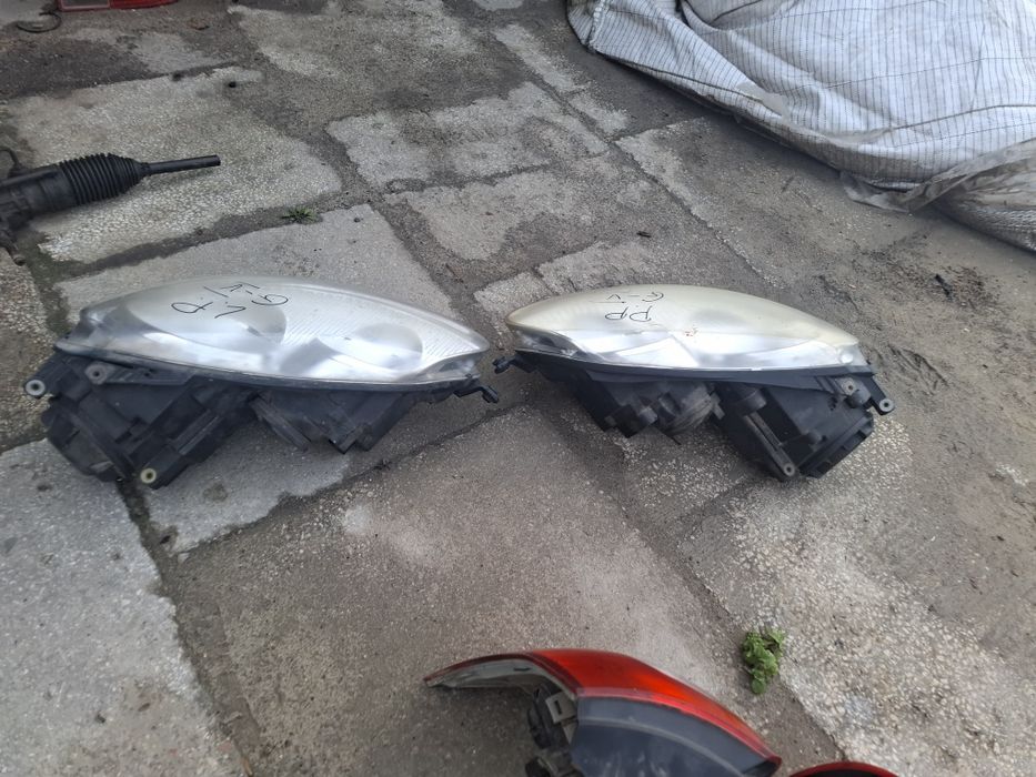 Lampy przód komplet volkswagen Golf 5 Golf V komplet