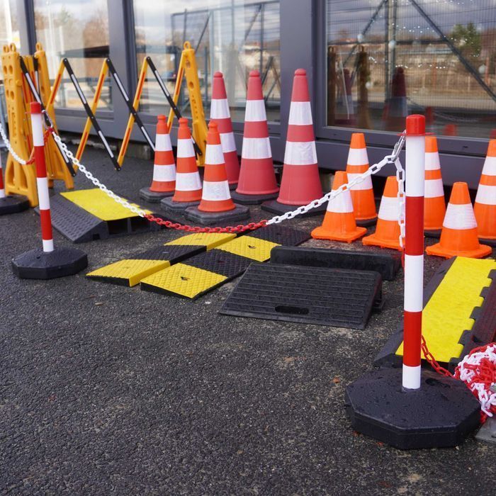 pachołki drogowe pachołek słupek ostrzegawczy odblaskowe gumowe