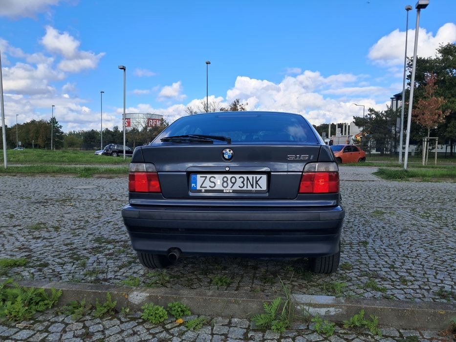BMW E36 Compact 1.6