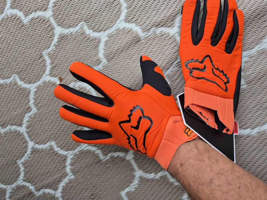 Nowe rękawiczki Fox Dirtpaw Legion roz L