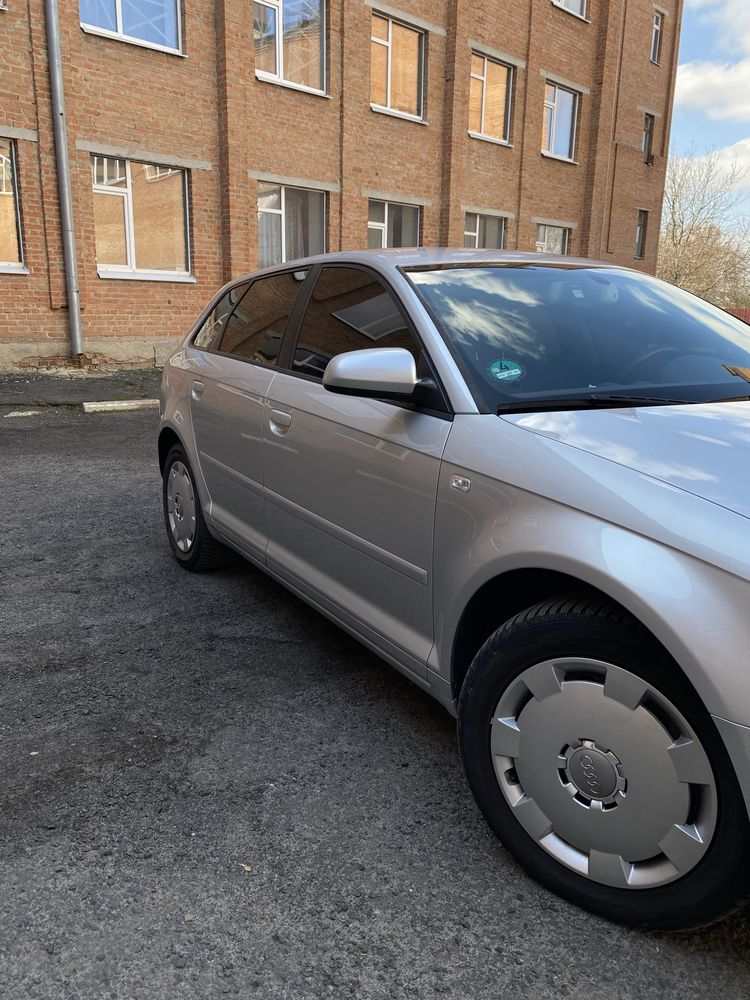 Audi A3, 1.6mpi, АКПП