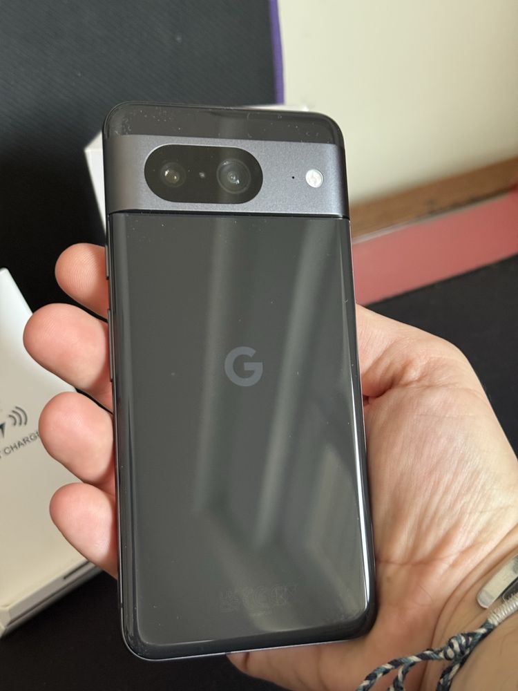 Google Pixel 8 - 128gb - c/novo completo