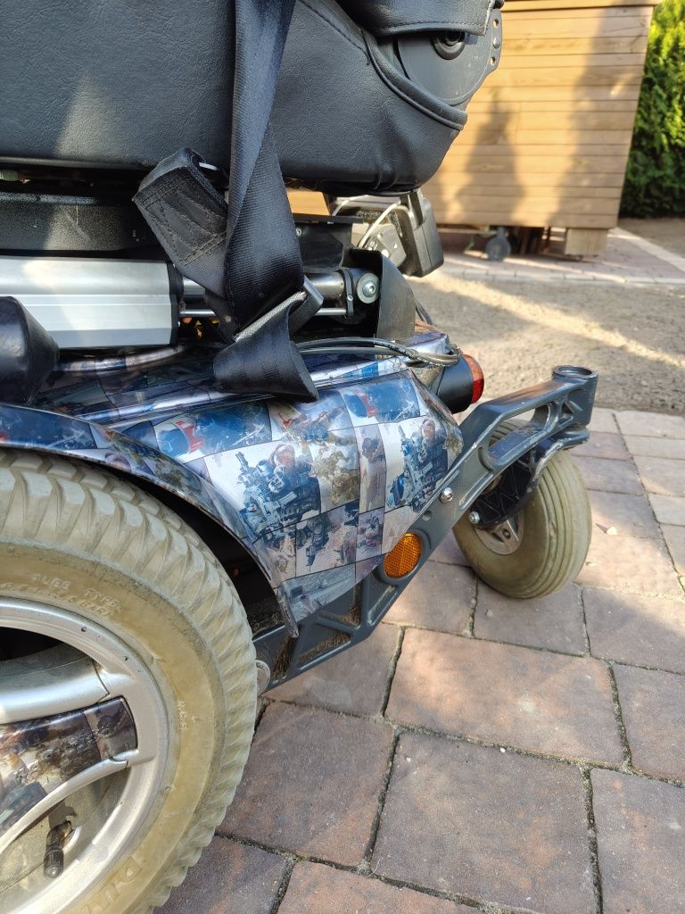 Permobil C300 winda i pochył siedziska
