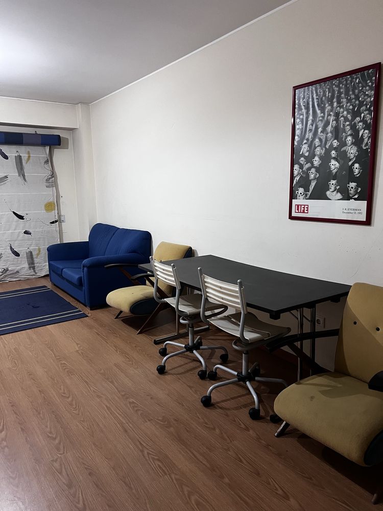Quarto duplo para arrendar a rapazes estudantes.