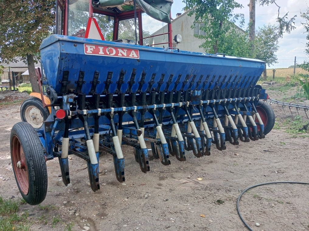 Sprzedam Siewnik Fiona  3m