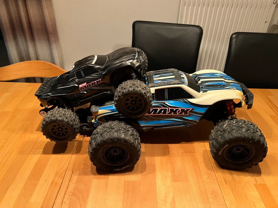 Suporte Gancho Traxxas MAXX para Mini Maxx XRT