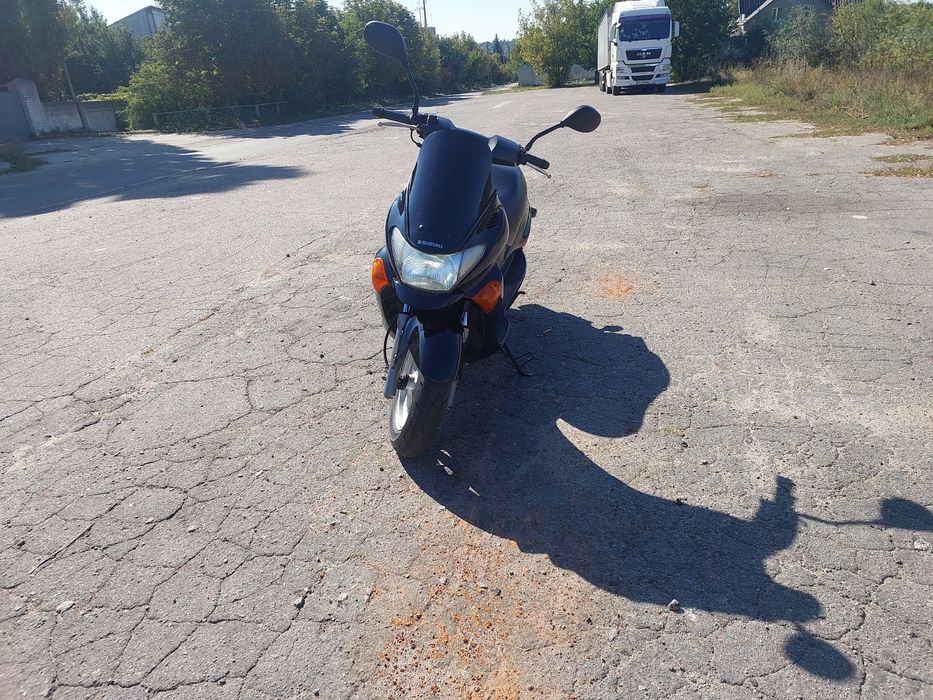 Продам мото suzuki Avenis