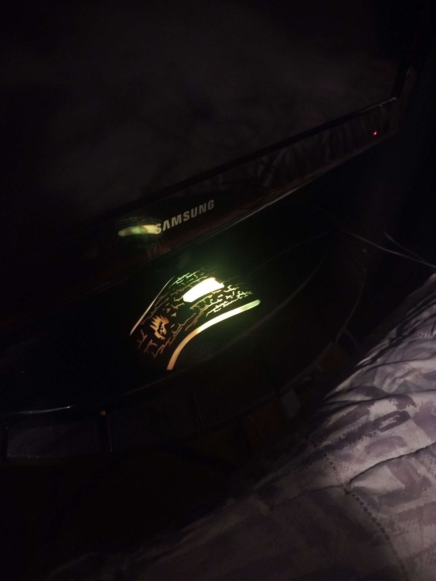 Teclado e rato com luzes led, RGB