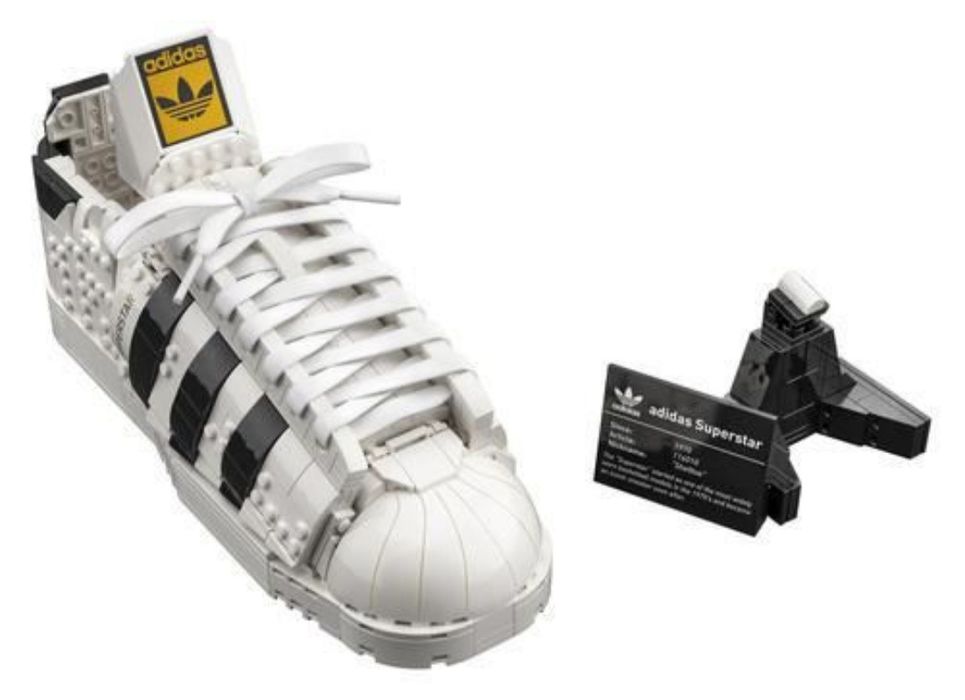 Lego adidas superstar